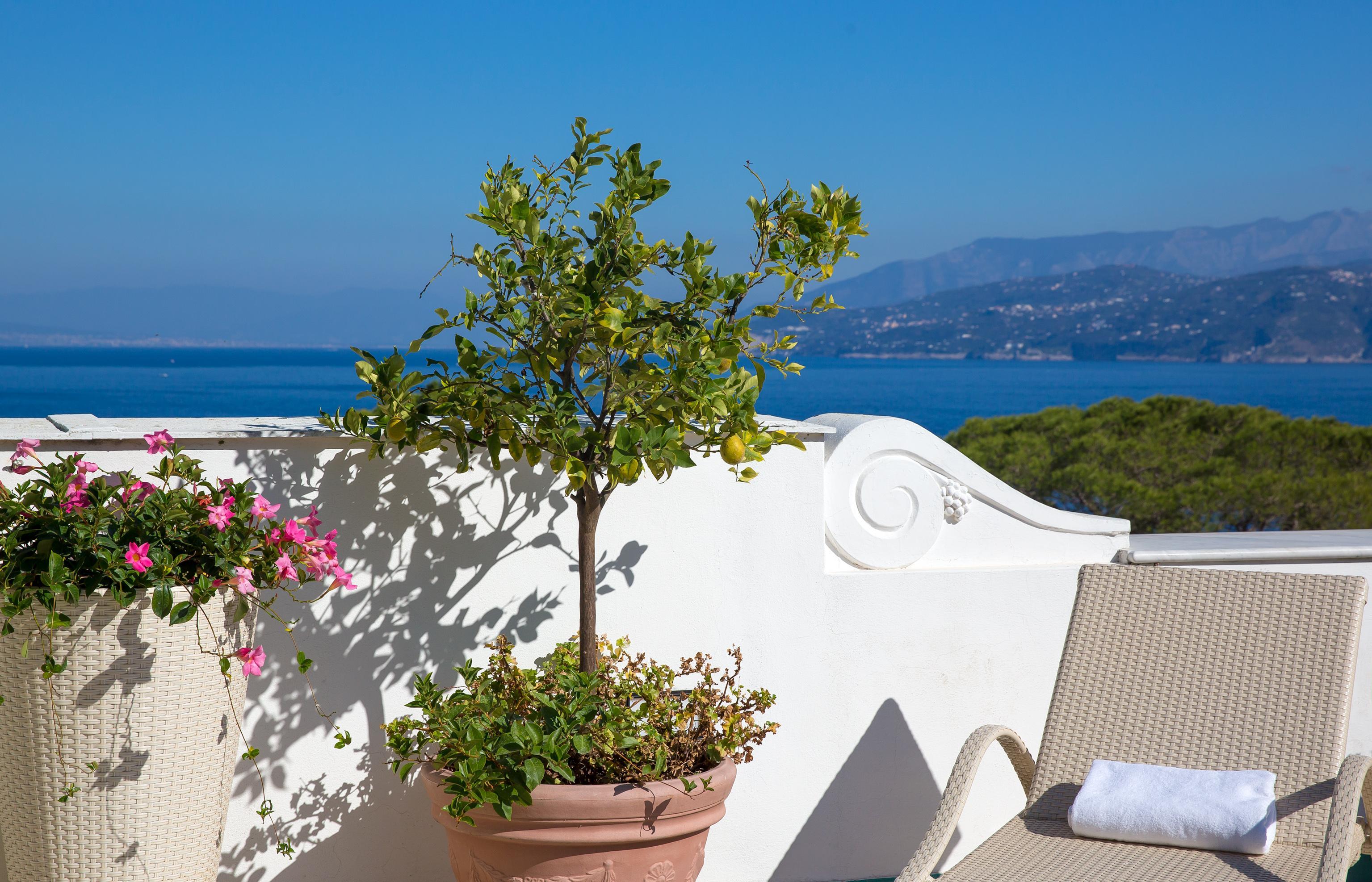 Luxury Villa Excelsior Parco Капри Екстериор снимка